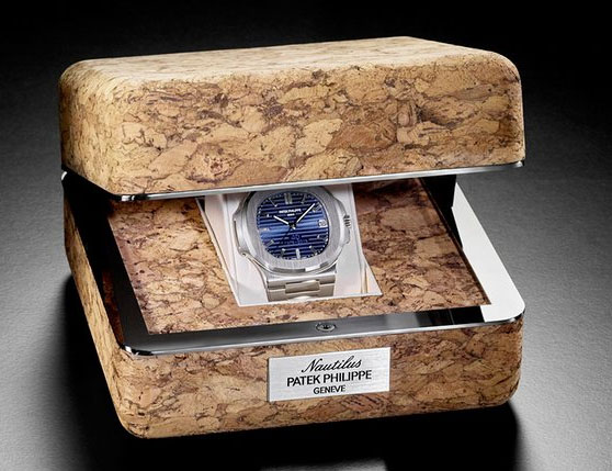 Patek Philippe Nautilus 40th Anniversary Men's Watch Model 5976-1G Thumbnail 3